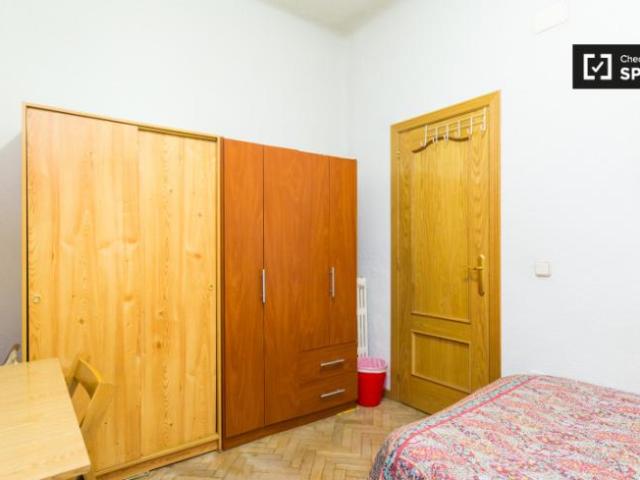 Shared Living/Roommate 5 Dormitorio Madrid Madrid ES101730546