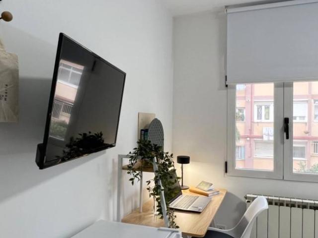 Shared Living/Roommate 5 Dormitorio Madrid Madrid ES101765977