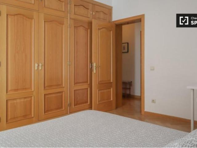 Shared Living/Roommate 5 Dormitorio Madrid Madrid ES101794881