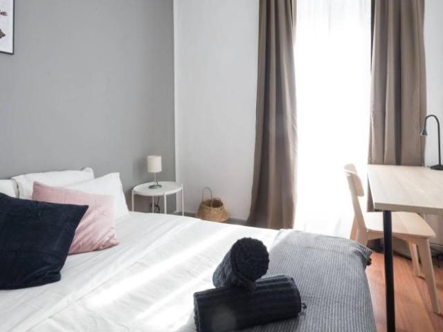 Shared Living/Roommate 5 Dormitorio Madrid Madrid ES101814551