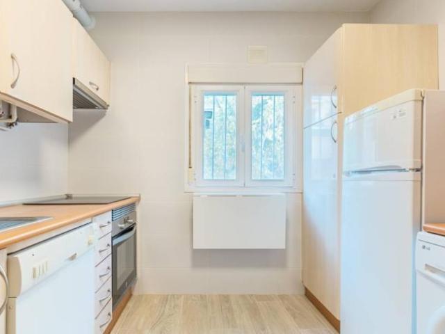 Shared Living/Roommate 5 Dormitorio Madrid Madrid ES102718270