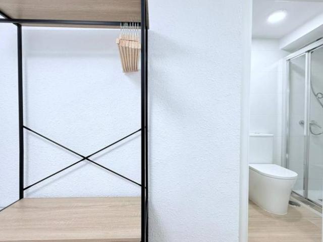 Shared Living/Roommate 5 Dormitorio Madrid Madrid ES102115013
