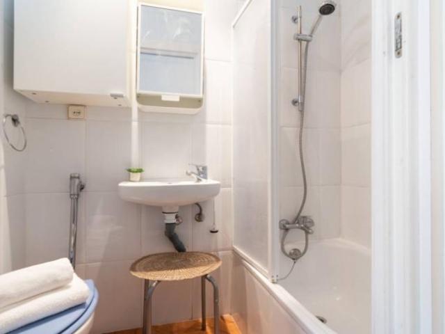 Shared Living/Roommate 5 Dormitorio Madrid Madrid ES103657521