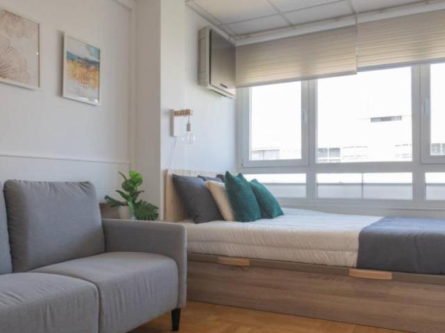 Shared Living/Roommate 5 Dormitorio Madrid Madrid ES103657751