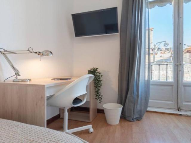 Shared Living/Roommate 5 Dormitorio Madrid Madrid ES103658284