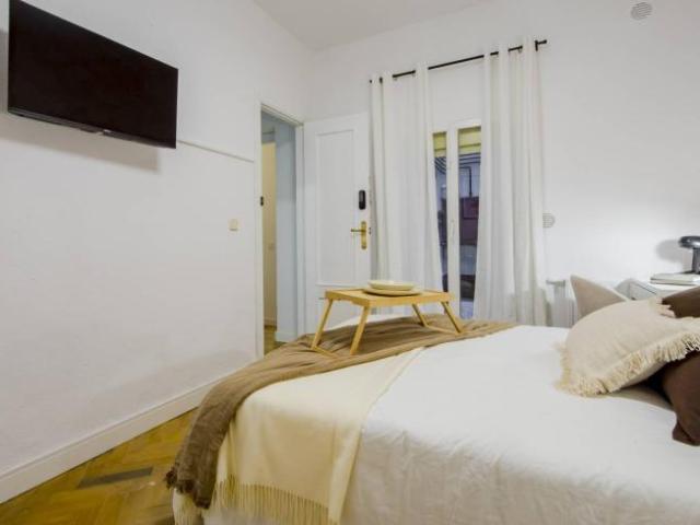 Shared Living/Roommate 5 Dormitorio Madrid Madrid ES103697183