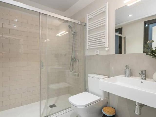 Shared Living/Roommate 5 Dormitorio Madrid Madrid ES103340468