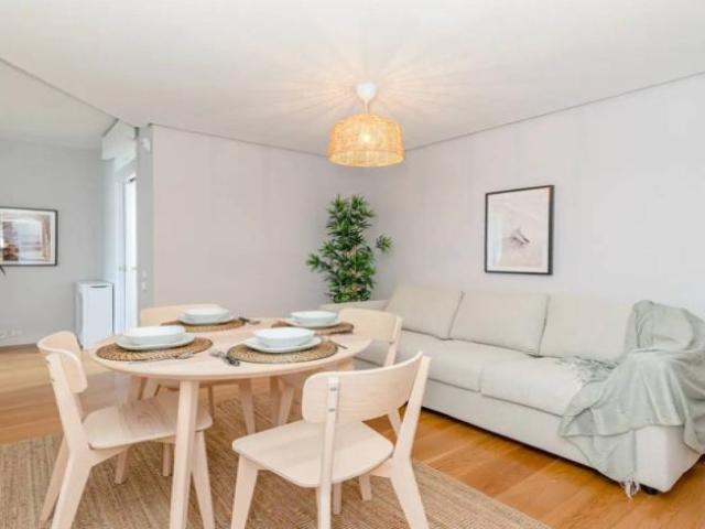 Shared Living/Roommate 5 Dormitorio Madrid Madrid ES103340677