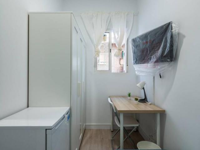 Shared Living/Roommate 5 Dormitorio Madrid Madrid ES103372351