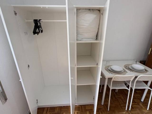 Shared Living/Roommate 5 Dormitorio Madrid Madrid ES104403700