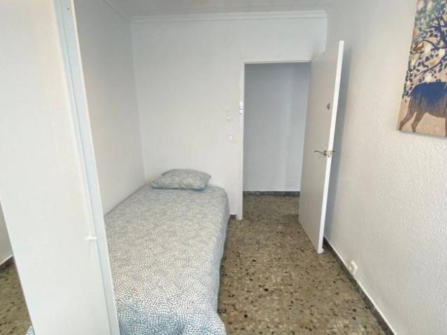 Shared Living/Roommate 5 Dormitorio Madrid Madrid ES104713825