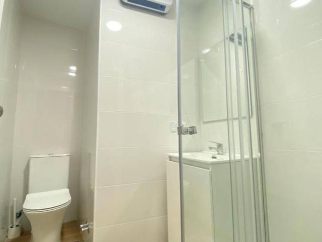 Shared Living/Roommate 5 Dormitorio Madrid Madrid ES104713911