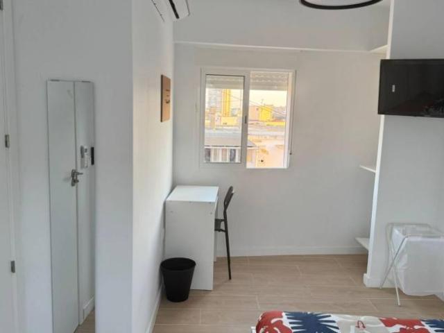 Shared Living/Roommate 5 Dormitorio Alicante Alicante ES92078134