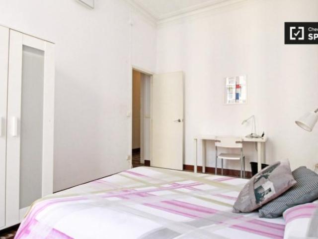 Shared Living/Roommate 5 Dormitorio Barcelona Barcelona ELS93642669