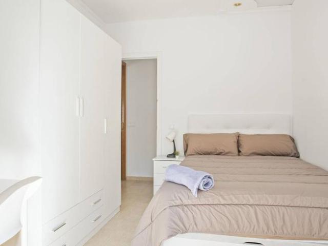 Shared Living/Roommate 5 Dormitorio Barcelona Barcelona ELS97272310