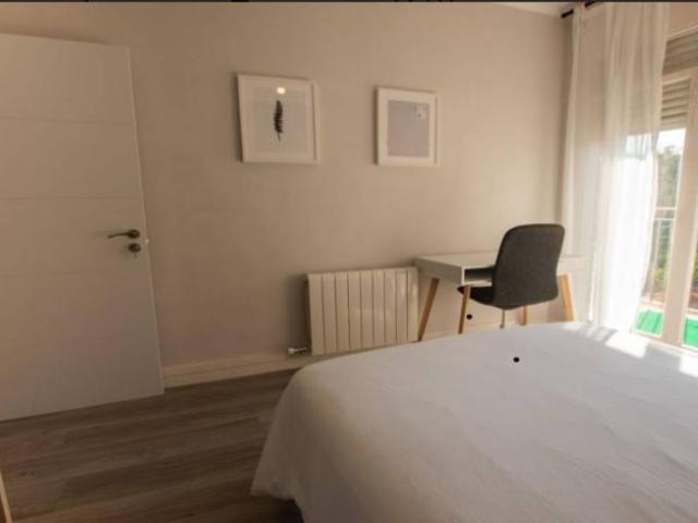 Shared Living/Roommate 5 Dormitorio Barcelona Barcelona ELS99761495