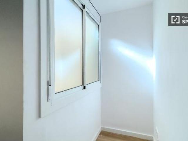 Shared Living/Roommate 5 Dormitorio Barcelona Barcelona ES74361764