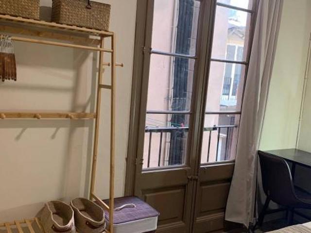 Shared Living/Roommate 5 Dormitorio Barcelona Barcelona ES81201259