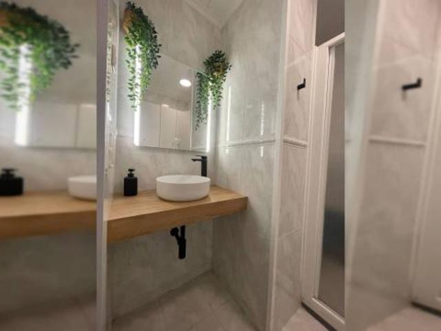 Shared Living/Roommate 5 Dormitorio Barcelona Barcelona ES86349282