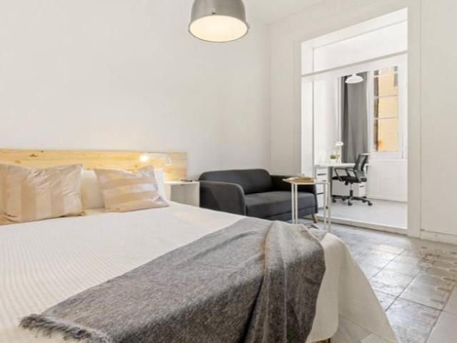 Shared Living/Roommate 5 Dormitorio Barcelona Barcelona ES92822826