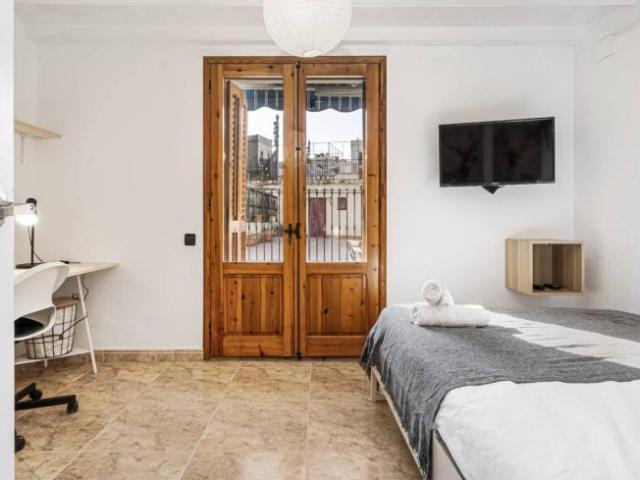 Shared Living/Roommate 5 Dormitorio Barcelona Barcelona ES92822954