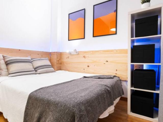 Shared Living/Roommate 5 Dormitorio Barcelona Barcelona ES92823396