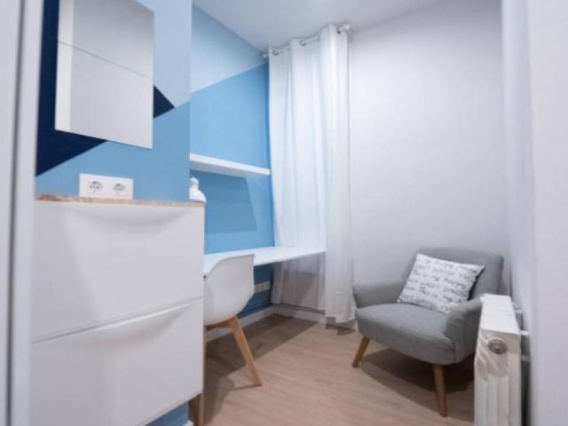 Shared Living/Roommate 5 Dormitorio Barcelona Barcelona ES94212060