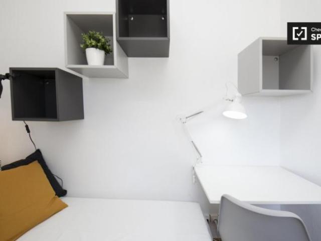 Shared Living/Roommate 5 Dormitorio Barcelona Barcelona ES94212186