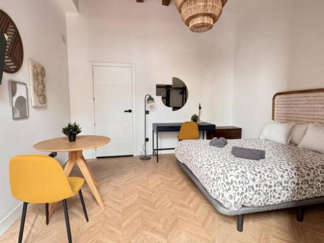 Shared Living/Roommate 5 Dormitorio Barcelona Barcelona ES94983493