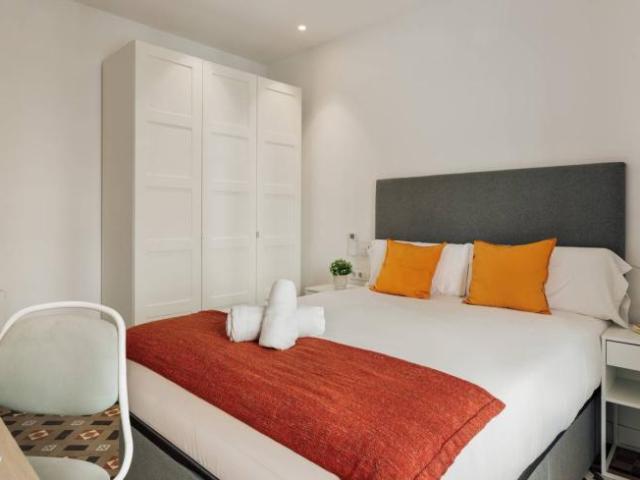 Shared Living/Roommate 5 Dormitorio Barcelona Barcelona ES100177797