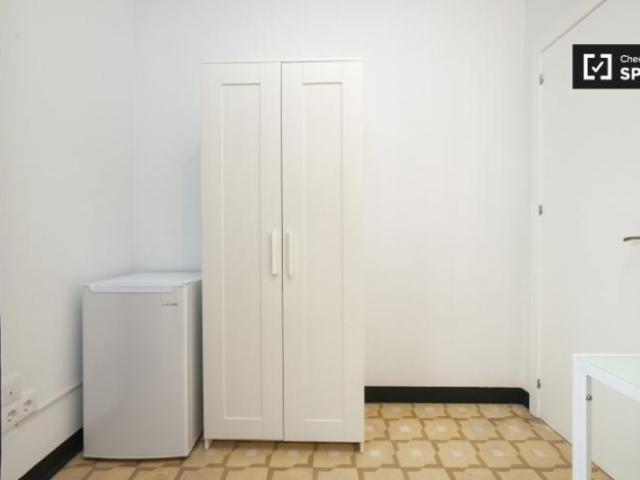 Shared Living/Roommate 5 Dormitorio Barcelona Barcelona ES101671684