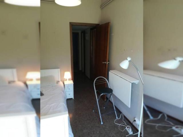 Shared Living/Roommate 5 Dormitorio Barcelona Barcelona ES101737749