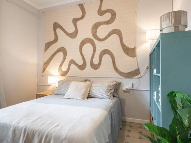 Shared Living/Roommate 5 Dormitorio Barcelona Barcelona ES101809059