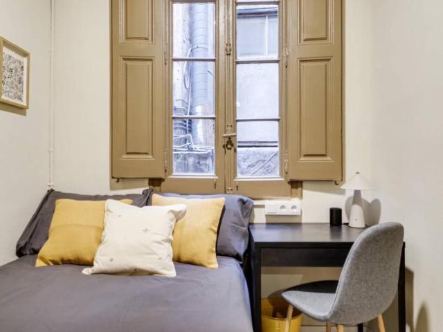 Shared Living/Roommate 5 Dormitorio Barcelona Barcelona ES101810704