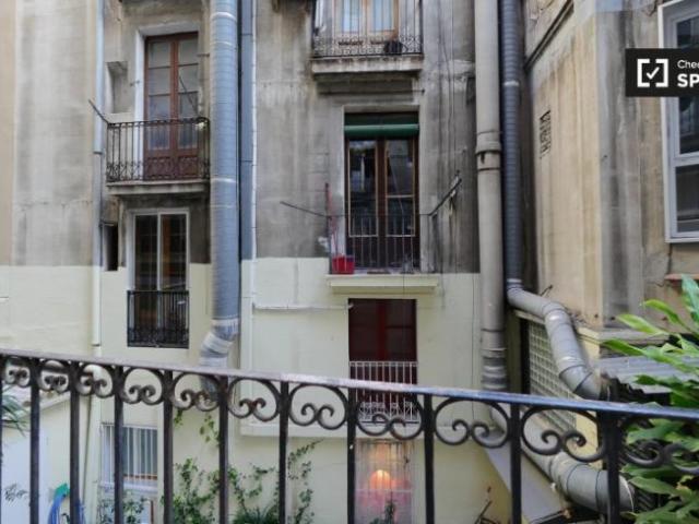 Shared Living/Roommate 5 Dormitorio Barcelona Barcelona ES101811814