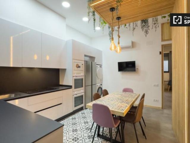 Shared Living/Roommate 5 Dormitorio Barcelona Barcelona ES101811379