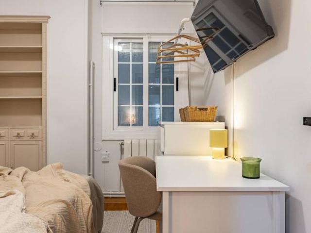 Shared Living/Roommate 5 Dormitorio Barcelona Barcelona ES101813679