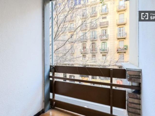Shared Living/Roommate 5 Dormitorio Barcelona Barcelona ES101813107