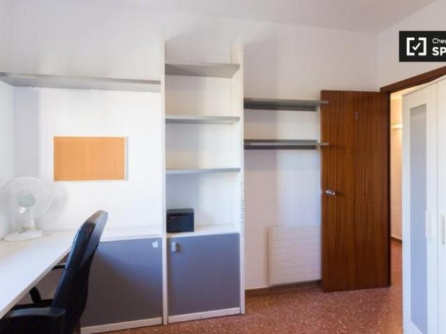 Shared Living/Roommate 5 Dormitorio Barcelona Barcelona ES101813335