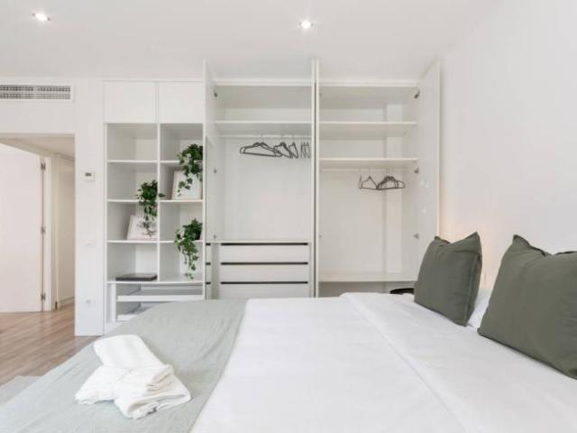 Shared Living/Roommate 5 Dormitorio Barcelona Barcelona ES101813337