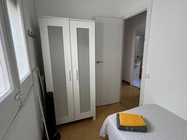 Shared Living/Roommate 5 Dormitorio Barcelona Barcelona ES101816762