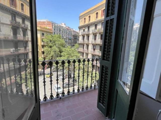 Shared Living/Roommate 5 Dormitorio Barcelona Barcelona ES101835826