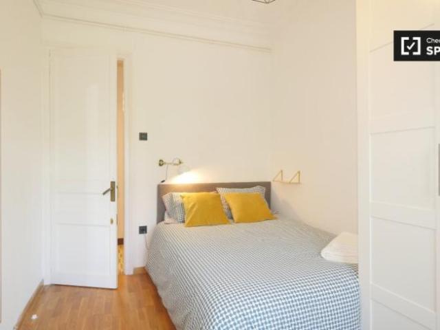 Shared Living/Roommate 5 Dormitorio Barcelona Barcelona ES101993895