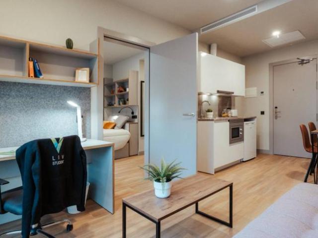 Shared Living/Roommate 5 Dormitorio Barcelona Barcelona ES102147547
