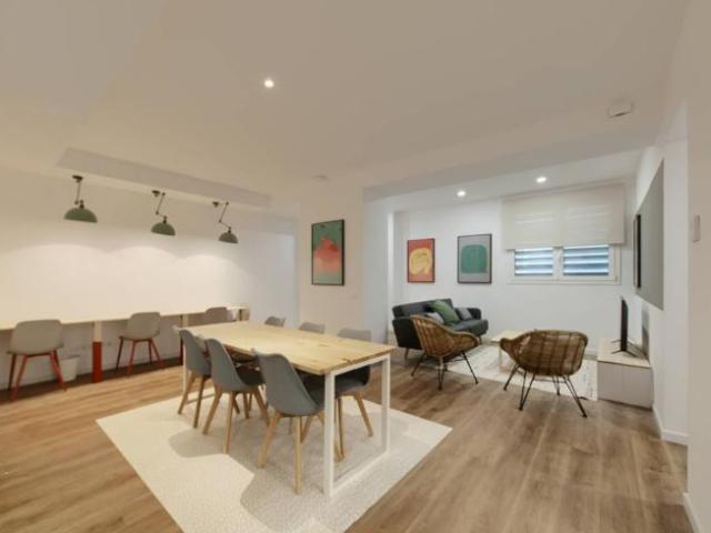Shared Living/Roommate 5 Dormitorio Barcelona Barcelona ES103545856
