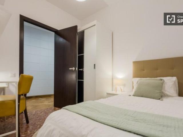 Shared Living/Roommate 5 Dormitorio Barcelona Barcelona ES103325888