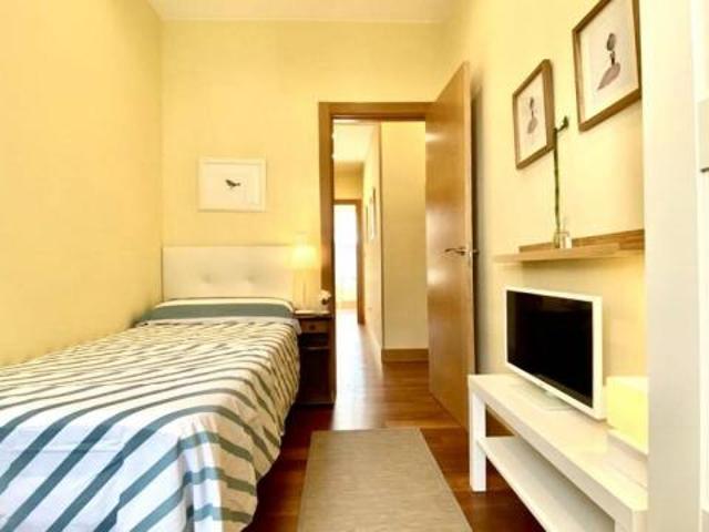 Shared Living/Roommate 5 Dormitorio Bilbao Bilbao ELS80956947