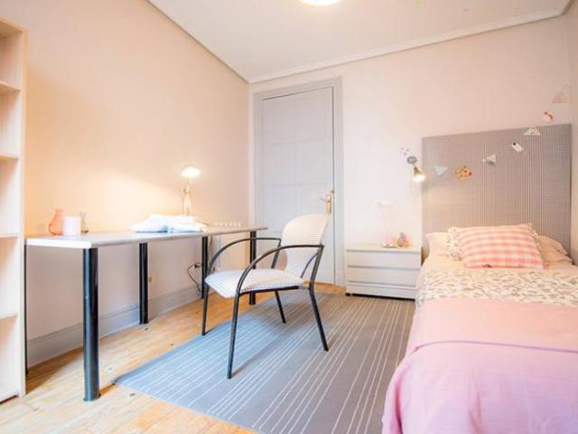 Shared Living/Roommate 5 Dormitorio Bilbao Bilbao ES103597755