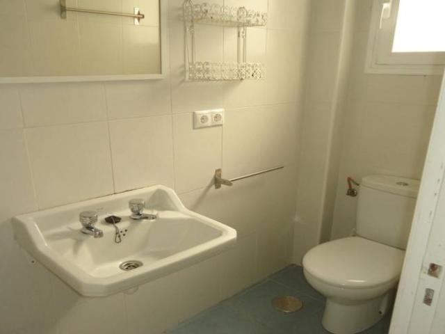 Shared Living/Roommate 5 Dormitorio Cordoba Cordoba ELS101811539