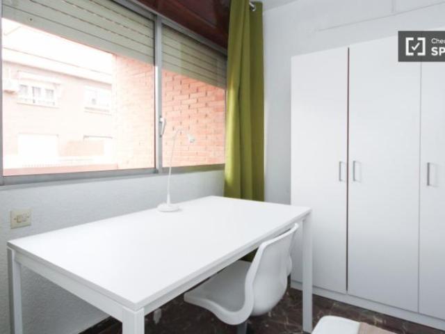 Shared Living/Roommate 5 Dormitorio Granada Granada ES101513932
